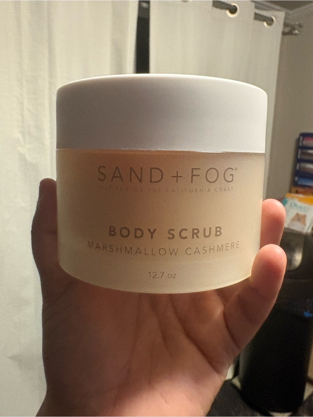 Sand and fog Marshmallow Cashmere Body Scrub